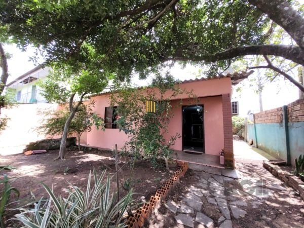 Casa em Porto Alegre, no bairro Restinga, com 5 dormitório(s), e 5 banheiros, à venda. - Pilar Imóveis