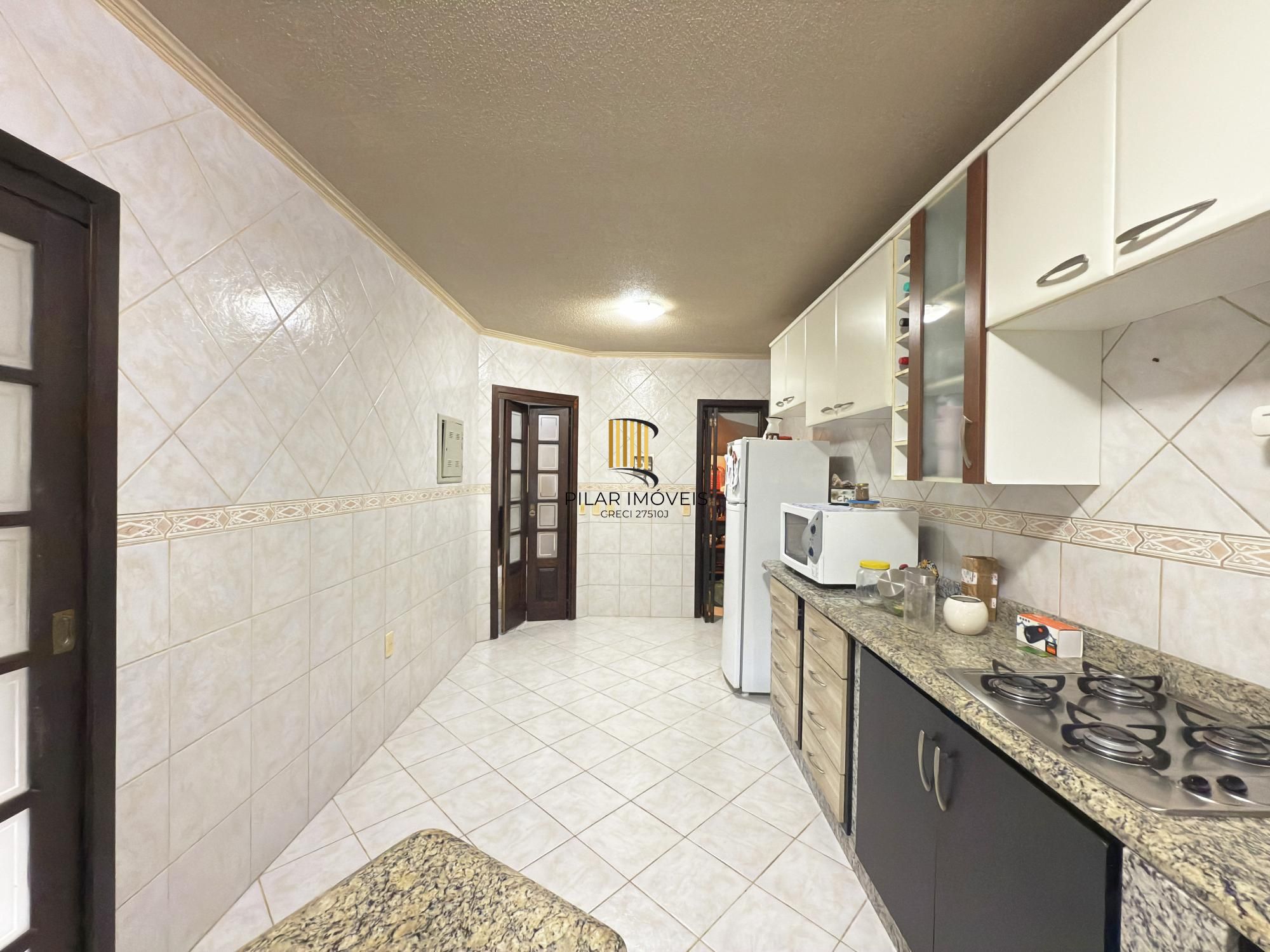 Excelente sobrado com 255 m² de área privativa 3 dormitórios com opção do 4 dormitórios