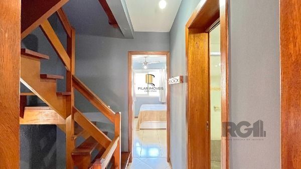 Casa Condominio em Porto Alegre, no bairro Cavalhada, com 3 dormitório(s), e 3 banheiros, à venda.