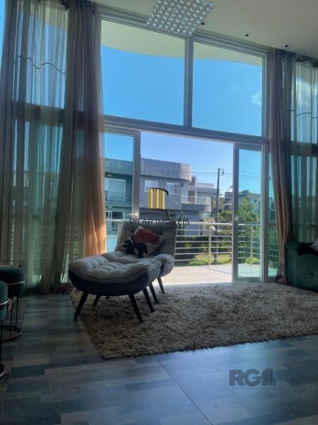 Casa Condominio em Porto Alegre, no bairro Jardim Carvalho, com 3 dormitório(s), à venda.