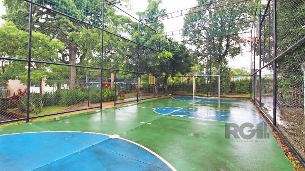 Casa Condominio em Porto Alegre, no bairro Pedra Redonda, com 3 dormitório(s), e 3 banheiros, à venda.