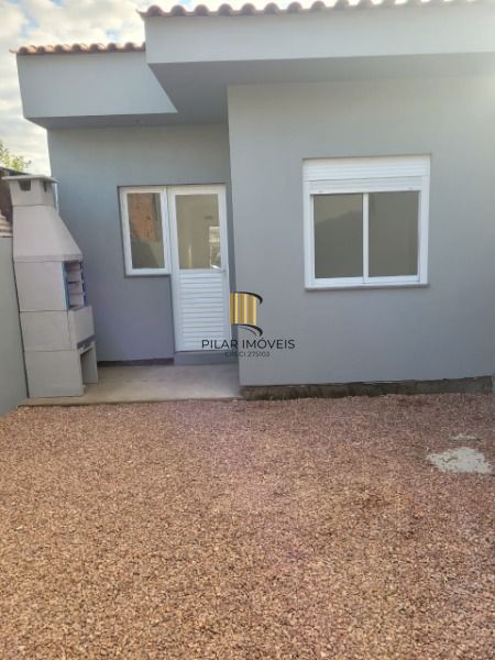 Casa em Porto Alegre, no bairro Hípica, com 3 dormitório(s), e 3 banheiros, à venda.