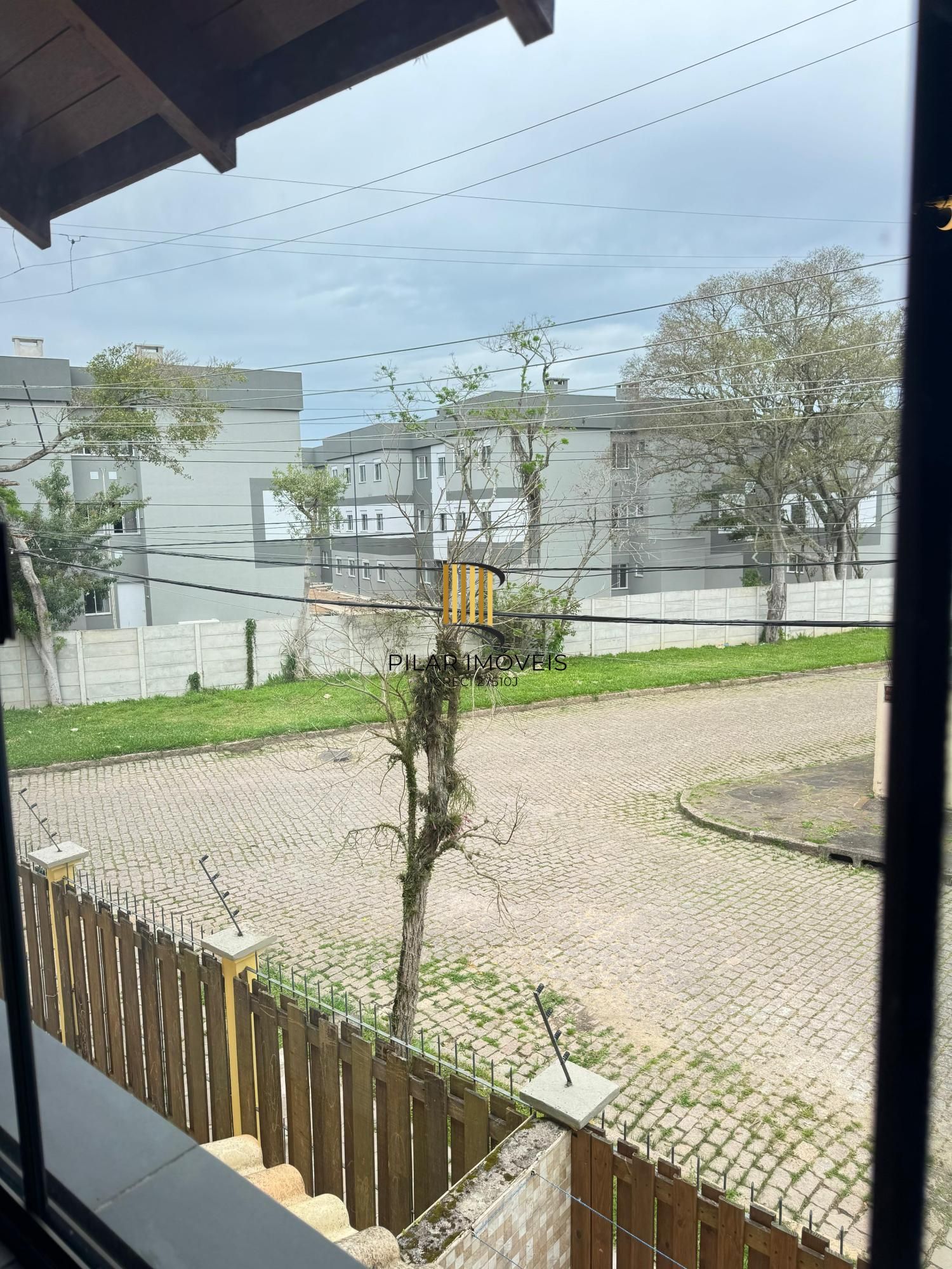 No bairro Serraria, casa em condomínio com 3 dormitórios