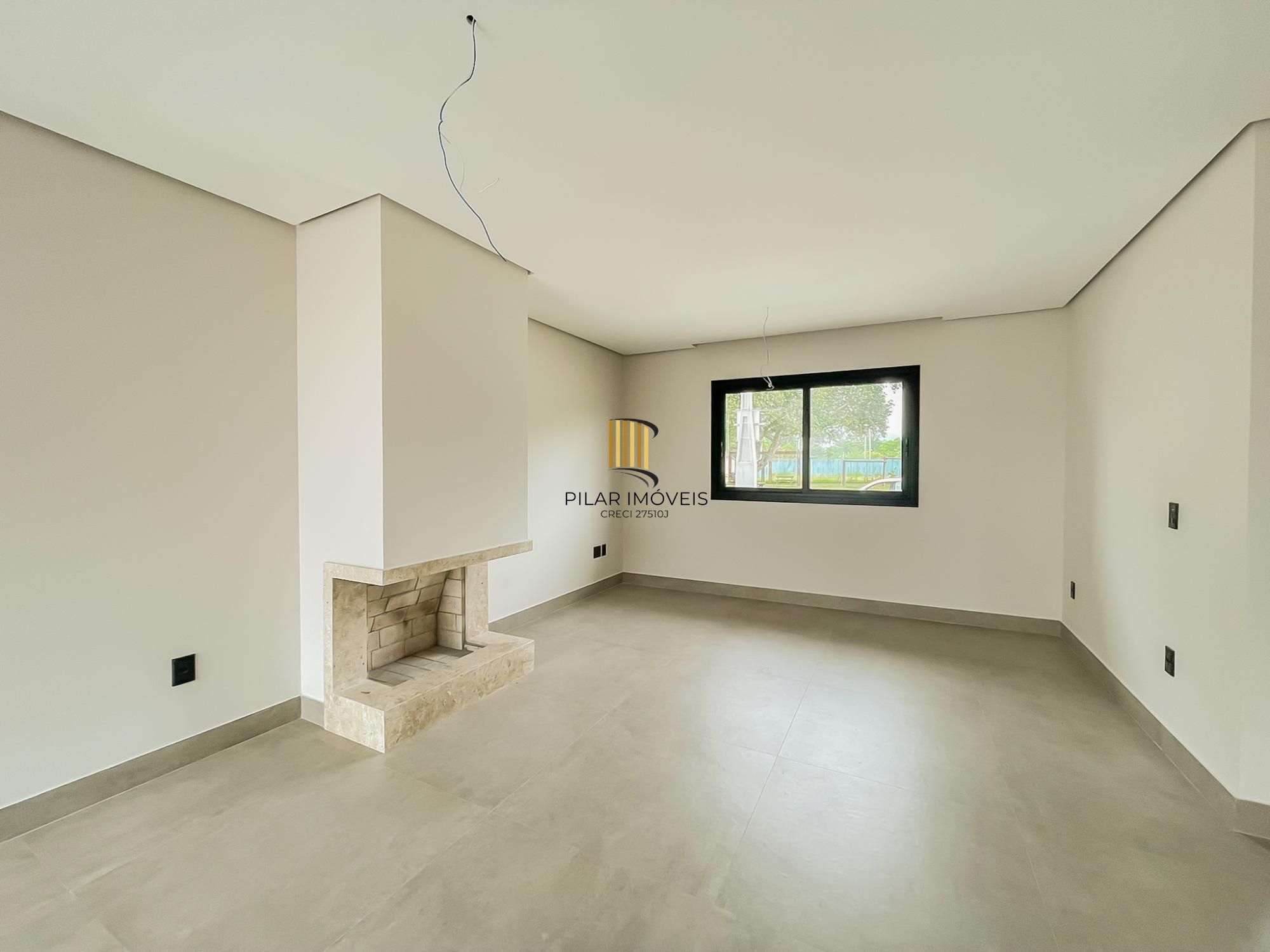 Casa de Condomínio 3 dormitórios no bairro Hípica