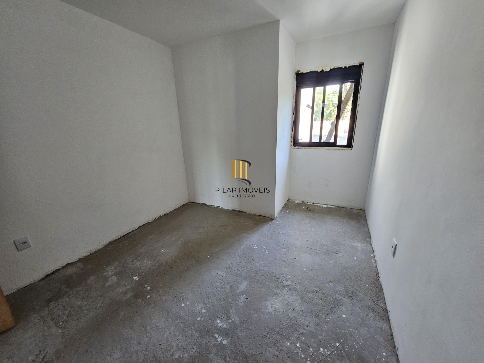 Casa em Porto Alegre, no bairro Aberta dos Morros, com 3 dormitório(s), e 3 banheiros, à venda.