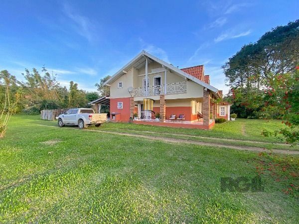 Sítio para Venda - 500m², 5 dormitórios, sendo 2 suites, 3 vagas - Lageado