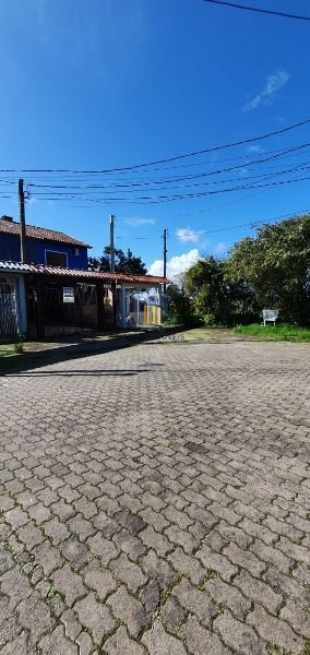 Casa para Venda - 61.5m², 3 dormitórios, Nova Ipanema