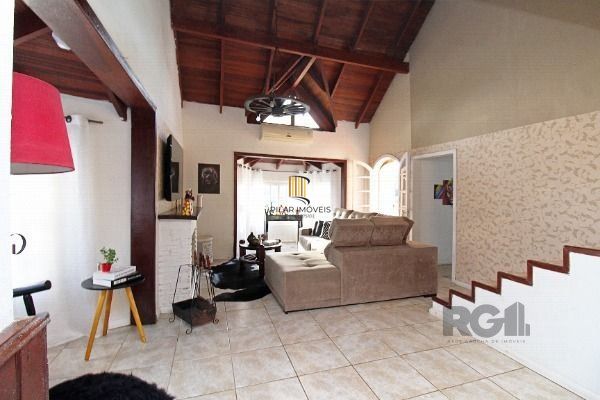 Sítio para Venda - 500m², 5 dormitórios, sendo 2 suites, 3 vagas - Lageado