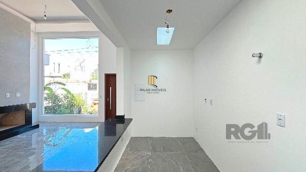 Casa Condominio em Porto Alegre, no bairro Hípica, com 3 dormitório(s), e 3 banheiros, à venda.