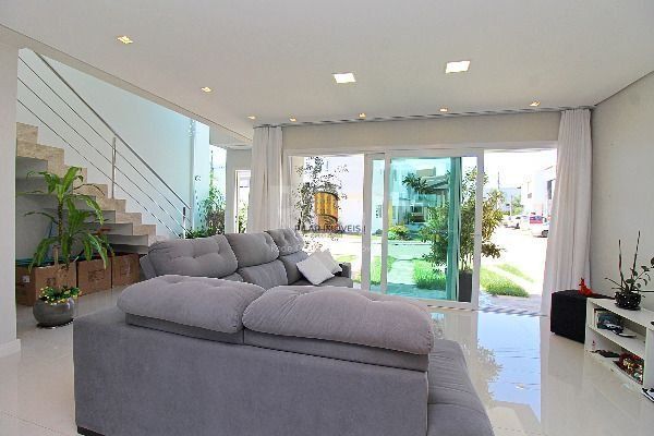 Casa Condominio em Porto Alegre, no bairro Aberta Dos Morros, com 3 dormitório(s), e 3 banheiros, à venda.