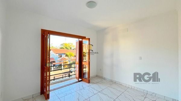 Casa para Venda - 79m², 2 dormitórios, sendo 2 suites, 2 vagas - Portal do Guarujá