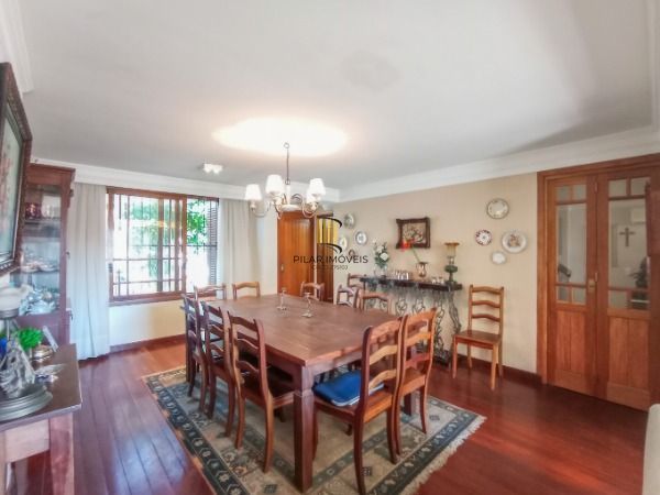 Casa Condominio para Venda - 227.4m², 4 dormitórios, sendo 2 suites, 4 vagas - Cristal