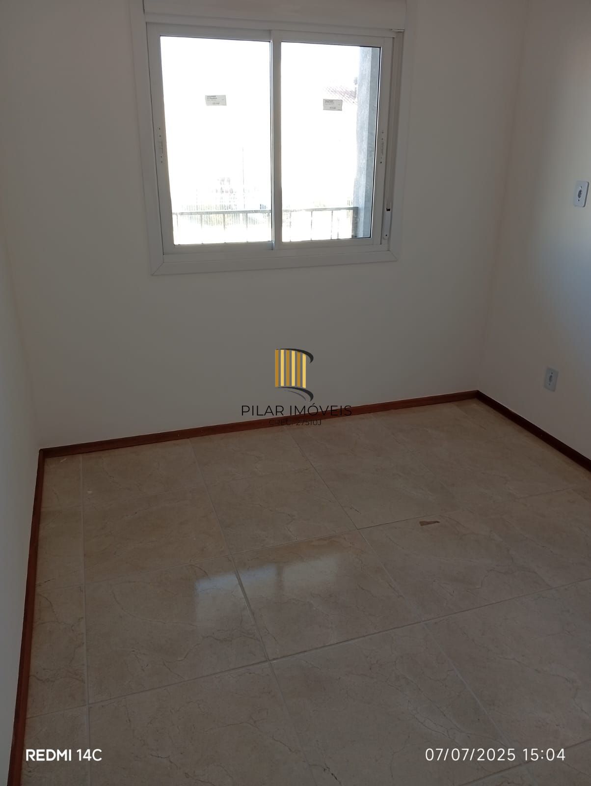 Casa 2 dormitórios no bairro Hípica