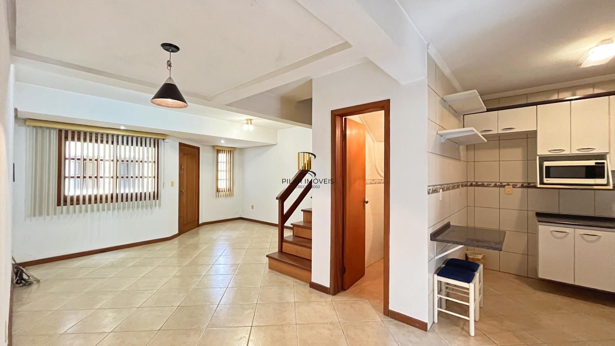 Casa Condominio para Venda - 96m², 3 dormitórios, sendo 1 suites, 2 vagas - Hípica