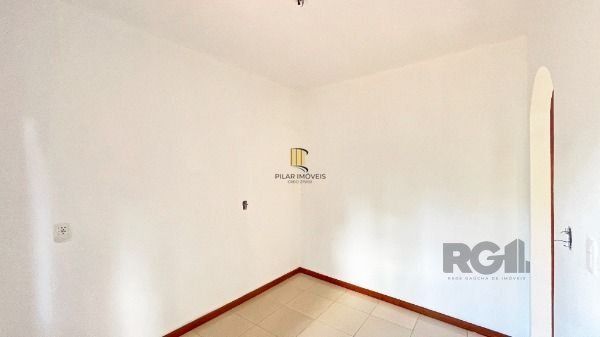 Casa para Venda - 144m², 2 dormitórios, 2 vagas - Lomba do Pinheiro