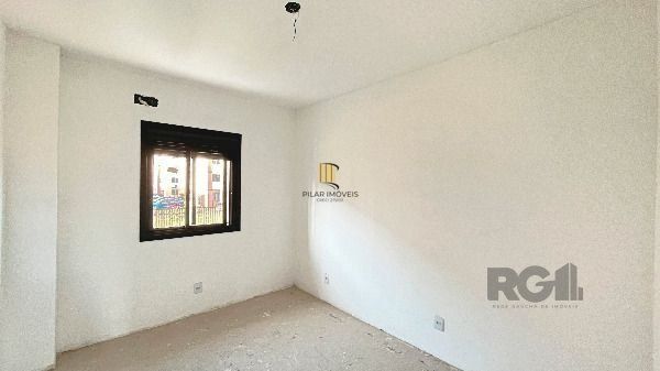 Casa em Porto Alegre, no bairro Hípica, com 3 dormitório(s), e 3 banheiros, à venda.