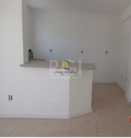 Casa Condominio em Porto Alegre, no bairro Vila Jardim, com 2 dormitório(s), e 2 banheiros, à venda.