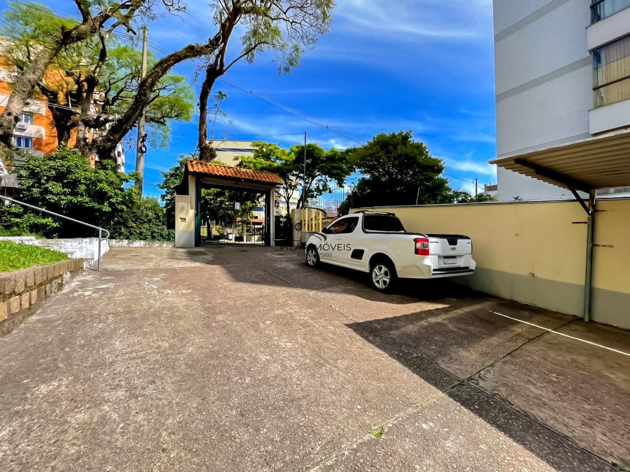 Apartamento 2 dormitórios no bairro Tristeza