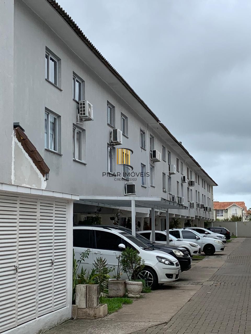 Sobrado 2 dormitórios no bairro Aberta dos Morros