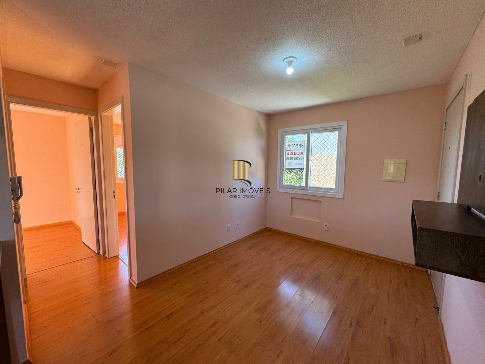 Apartamento 2 dormitório(s),com 1 vaga de garagem coberta à venda.