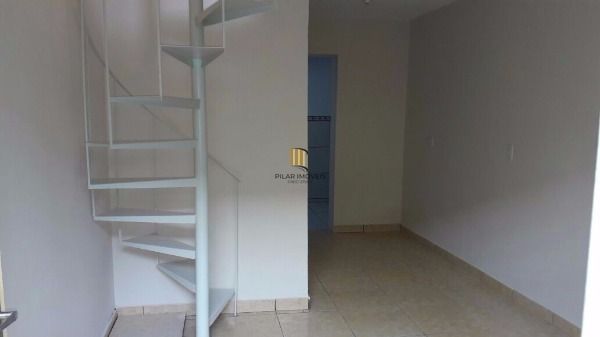 Casa Condominio para Venda - 60m², 1 dormitório, Cavalhada