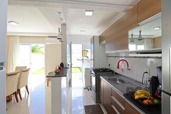Casa 3 dormitórios no bairro Hípica
