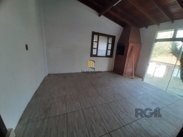 Casa 3 dormitórios no bairro Campo Novo