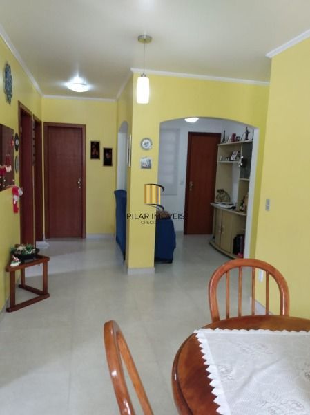 Apartamento 2 dormitórios no bairro Camaquã