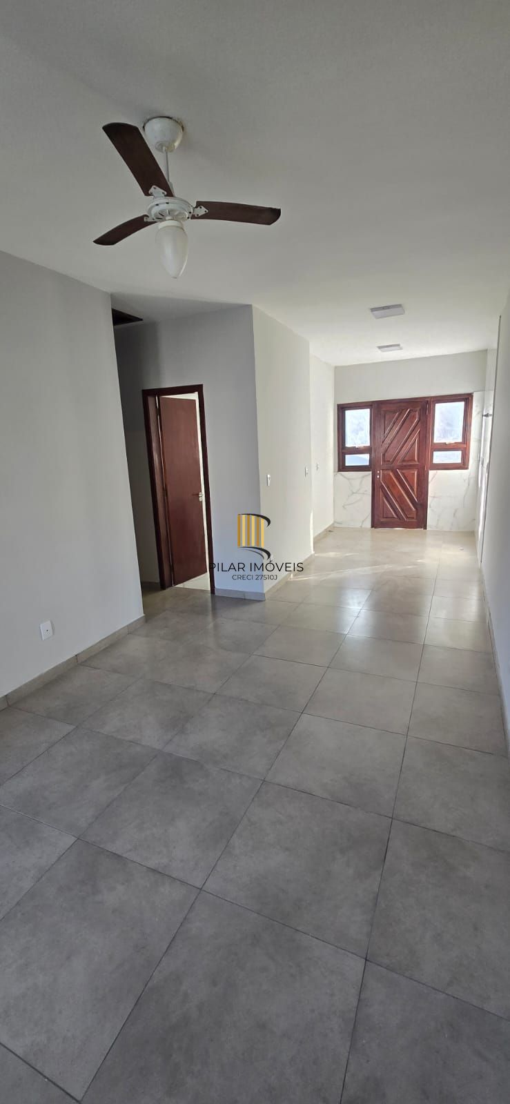 No bairro Hípica residência térrea com 2 dormitórios