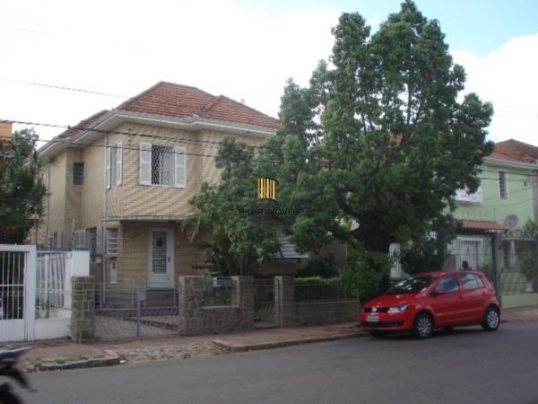 Casa para Venda - 280m², 3 dormitórios, sendo 1 suites, 2 vagas - Medianeira