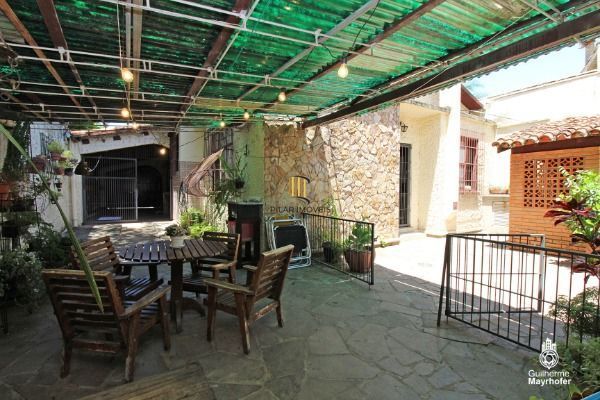 Casa para Venda - 180m², 4 dormitórios, 3 vagas - Ipanema