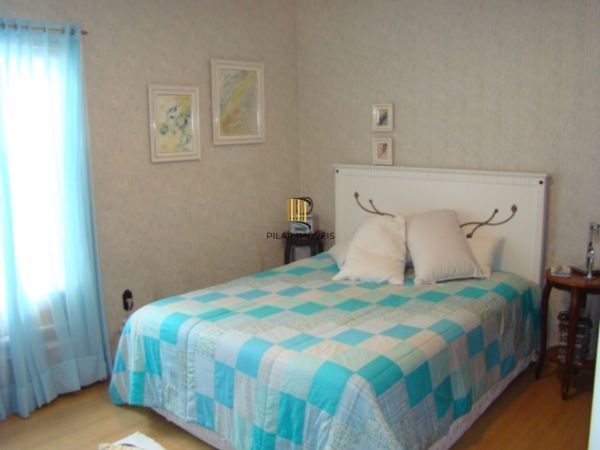 Casa para Venda - 181m², 3 dormitórios, sendo 1 suites, 2 vagas - Ipanema