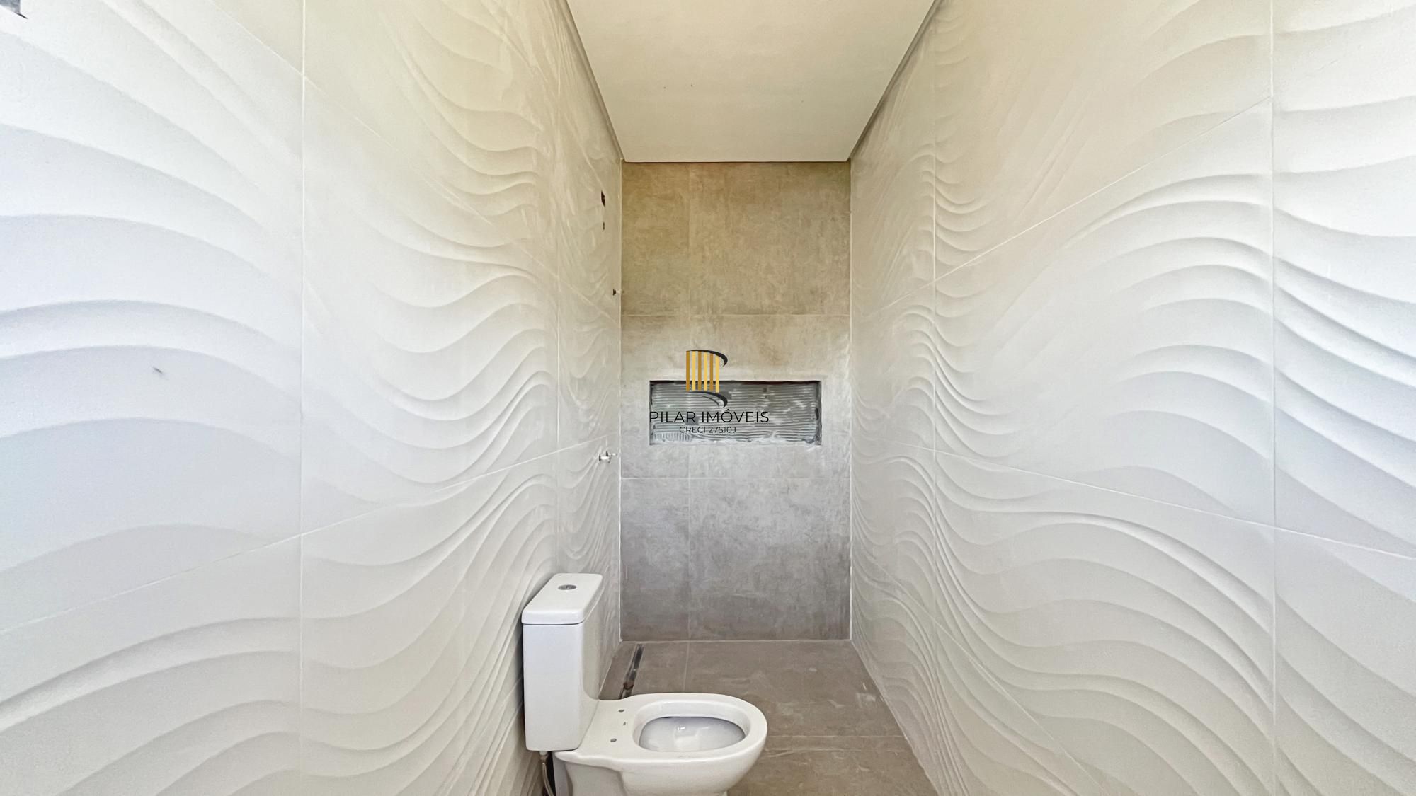 Casa de Condomínio 3 dormitórios no bairro Hípica
