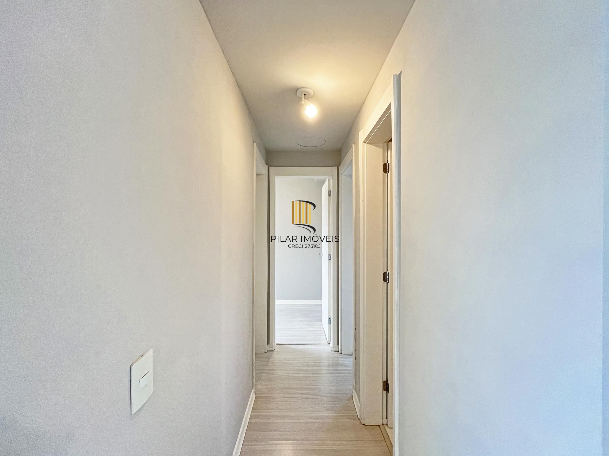 Apartamento 3 dormitórios no bairro Camaquã