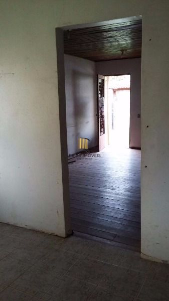 Casa para Venda - 80m², 2 dormitórios, 1 vaga - Guarujá
