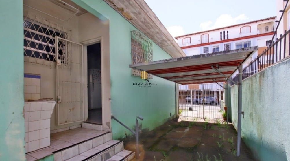 casa térrea 03 dormitórios - 128m² no Partenon