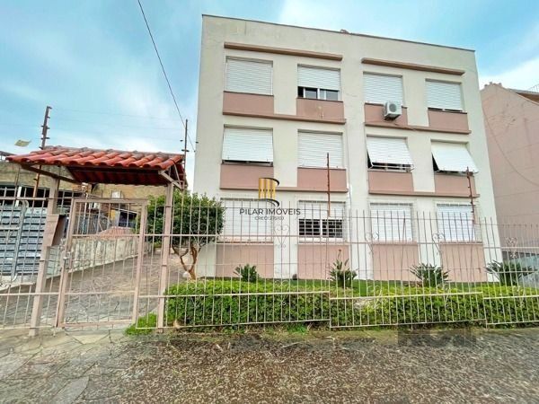 Apartamento em Porto Alegre, no bairro Camaquã, com 1 dormitório(s), e 1 banheiros, à venda.