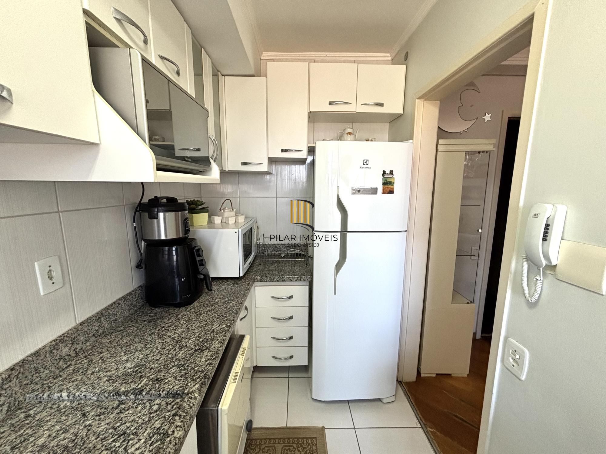 Apartamento 100% mobiliado,2 dormitórios, vaga rotativa, barra shopping, 63m²