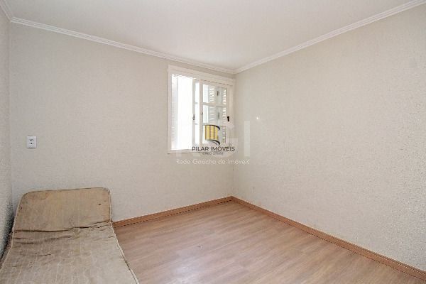 Casa para Venda - 101m², 3 dormitórios, sendo 1 suites, 3 vagas - Guarujá