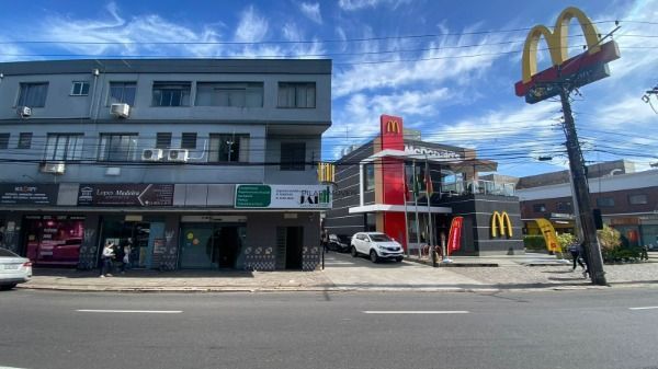 Conjunto/Sala em Porto Alegre, no bairro Tristeza, à venda. - Pilar Imóveis