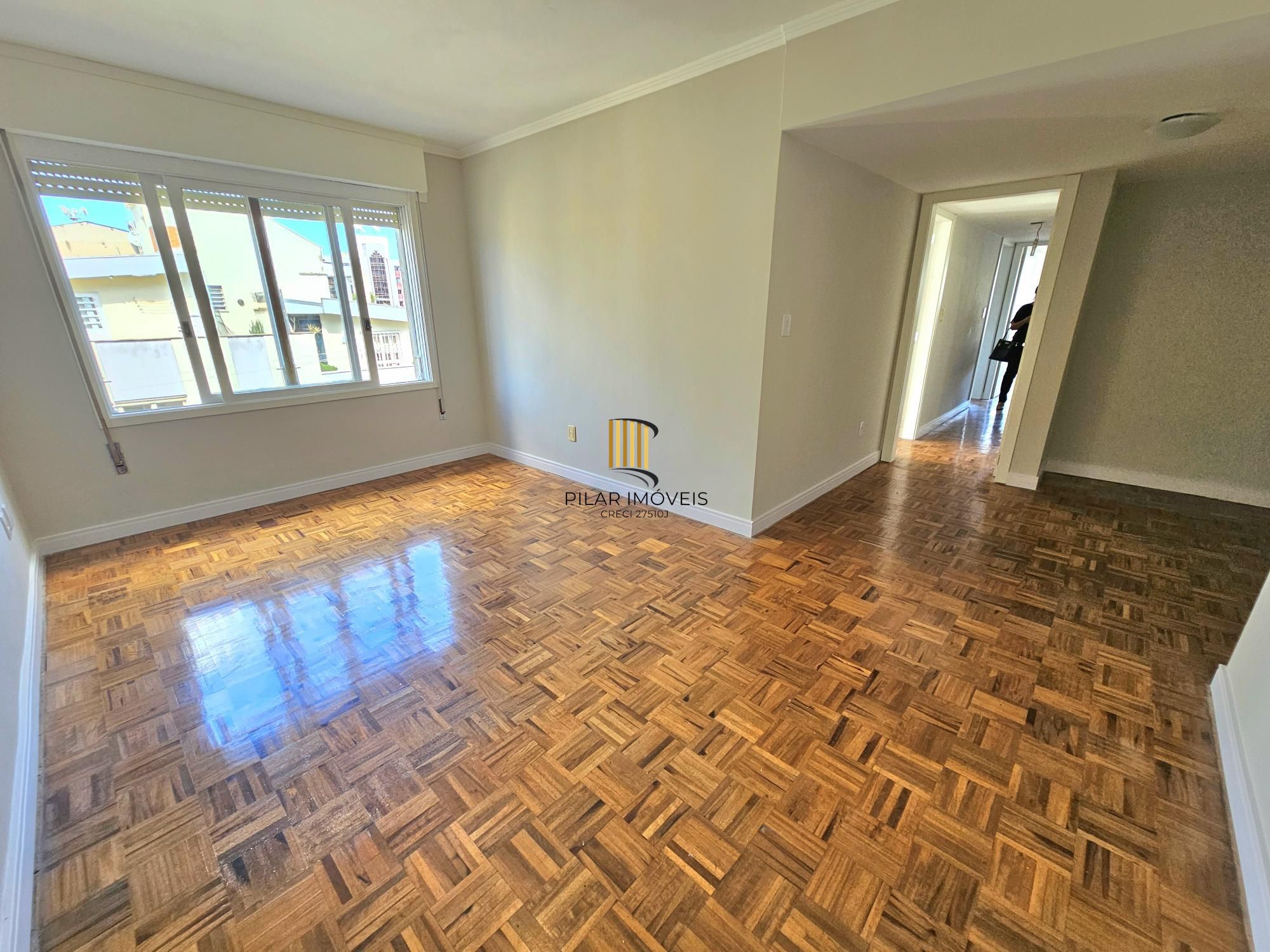 Apartamento para Venda - 102m², 3 dormitórios, sendo 1 suites, 1 vaga - Menino Deus