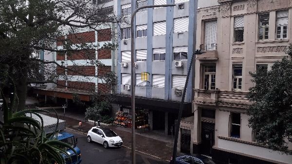Apartamento para Venda - 202m², 3 dormitórios, sendo 1 suites, 1 vaga - Centro Histórico