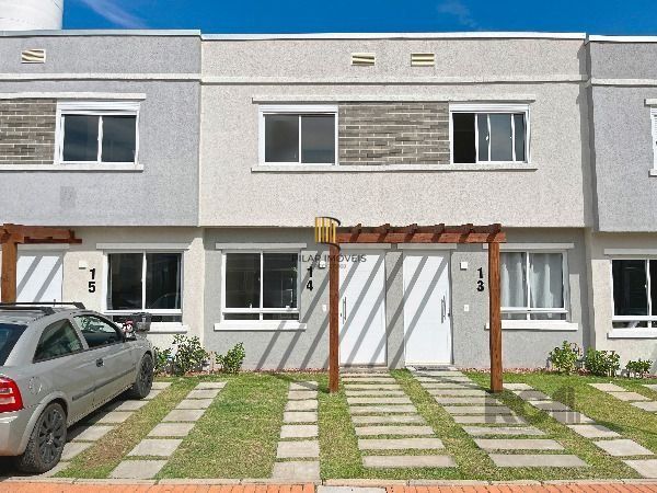 Casa em Porto Alegre, no bairro Vila Nova, com 2 dormitório(s), e 2 banheiros, à venda. - Pilar Imóveis