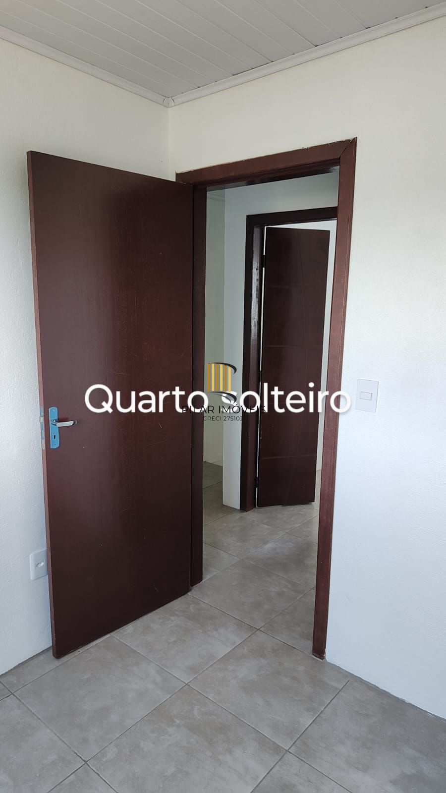 Excelente terreno com 2 casas