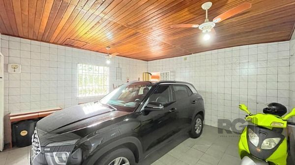 Casa 3 dormitórios no bairro Ipanema