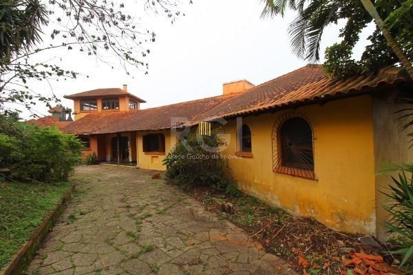 Casa para Venda - 596m², 6 dormitórios, sendo 4 suites, 6 vagas - Vila Conceição