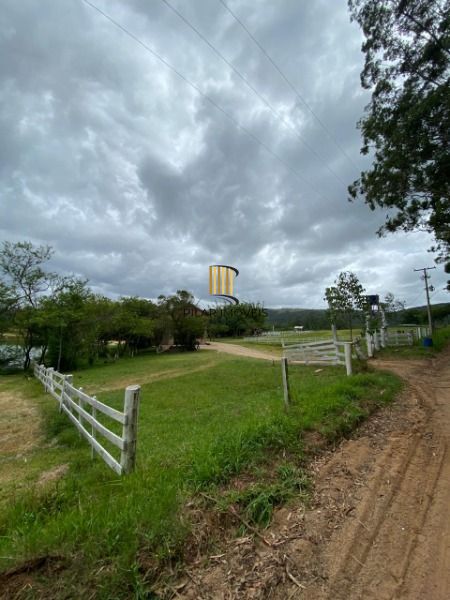 Sítio para Venda - 54000m², 3 dormitórios, 10 vagas - Lageado