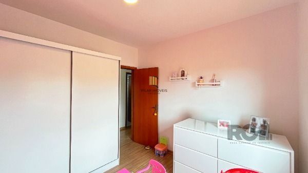Casa em Porto Alegre, no bairro Aberta dos Morros, com 3 dormitório(s), à venda.