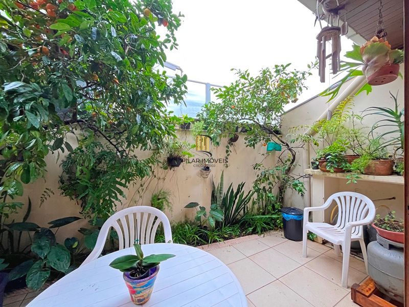 Casa 3 dormitórios no bairro Ipanema