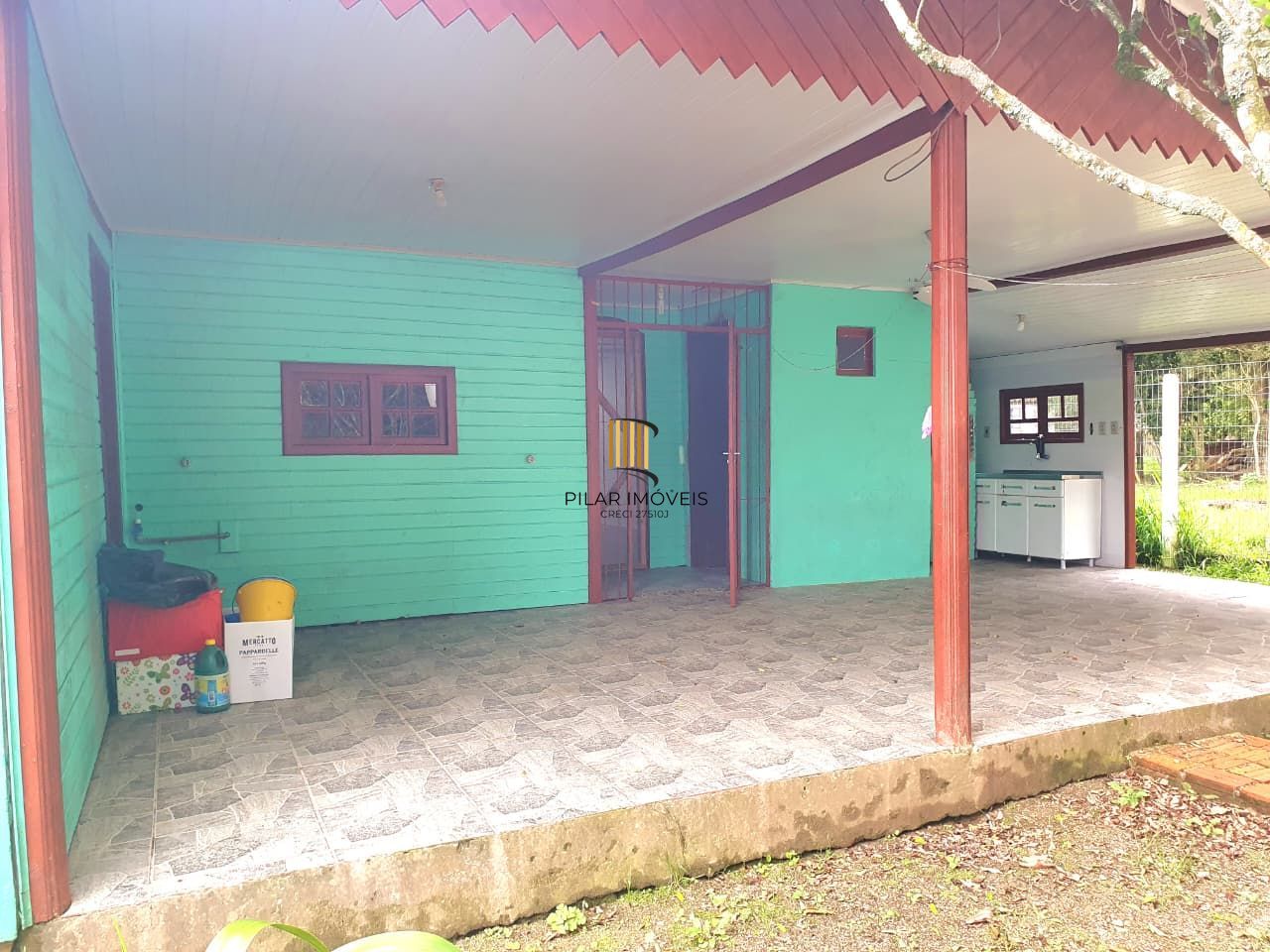 Casa 3 dormitórios no bairro Lami